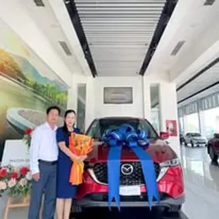Hoạt động tư vấn và giao xe Mazda tại Quảng Ngãi 2